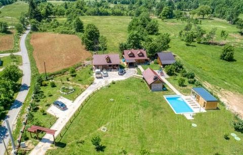ID CODE: ST3105 Ivan Bronzović - LIKA Asistent u posredovanju Mob: 099/444-4979 Tel: 023/551-400 E-mail: ... ... />Features: - Balcony - Swimming Pool - Garden - Barbecue