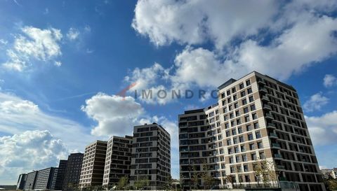 Квартиры на продажу находится в Кючюкчекмедже. Кючюкчекмедже - район в европейской части провинции Стамбул, на берегу Мраморного моря. Он находится примерно в 30 км от центра Стамбула. Кючюкчекмедже является одним из важных промышленных районов Стамб...